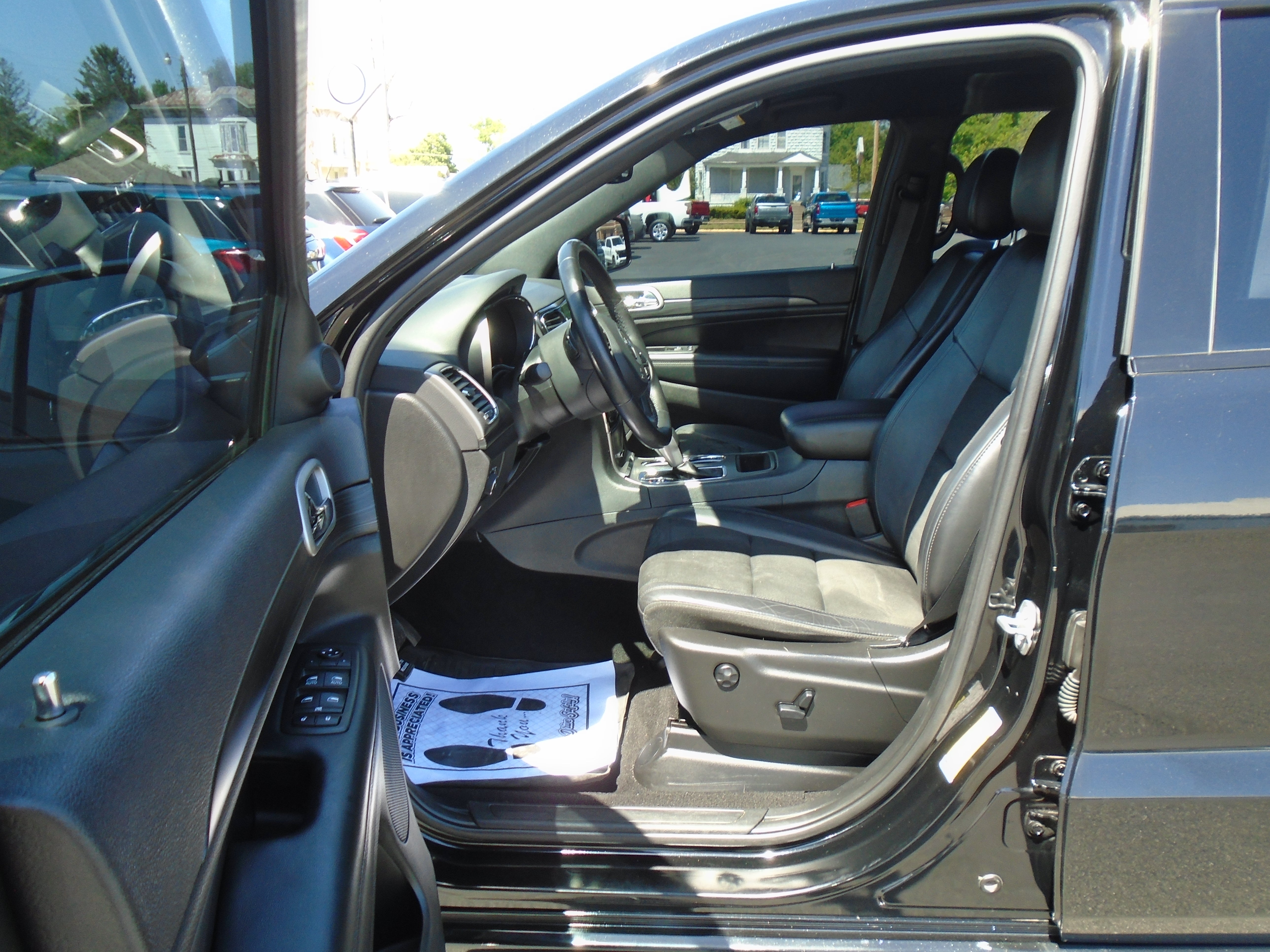 2020 Jeep Grand Cherokee Altitude