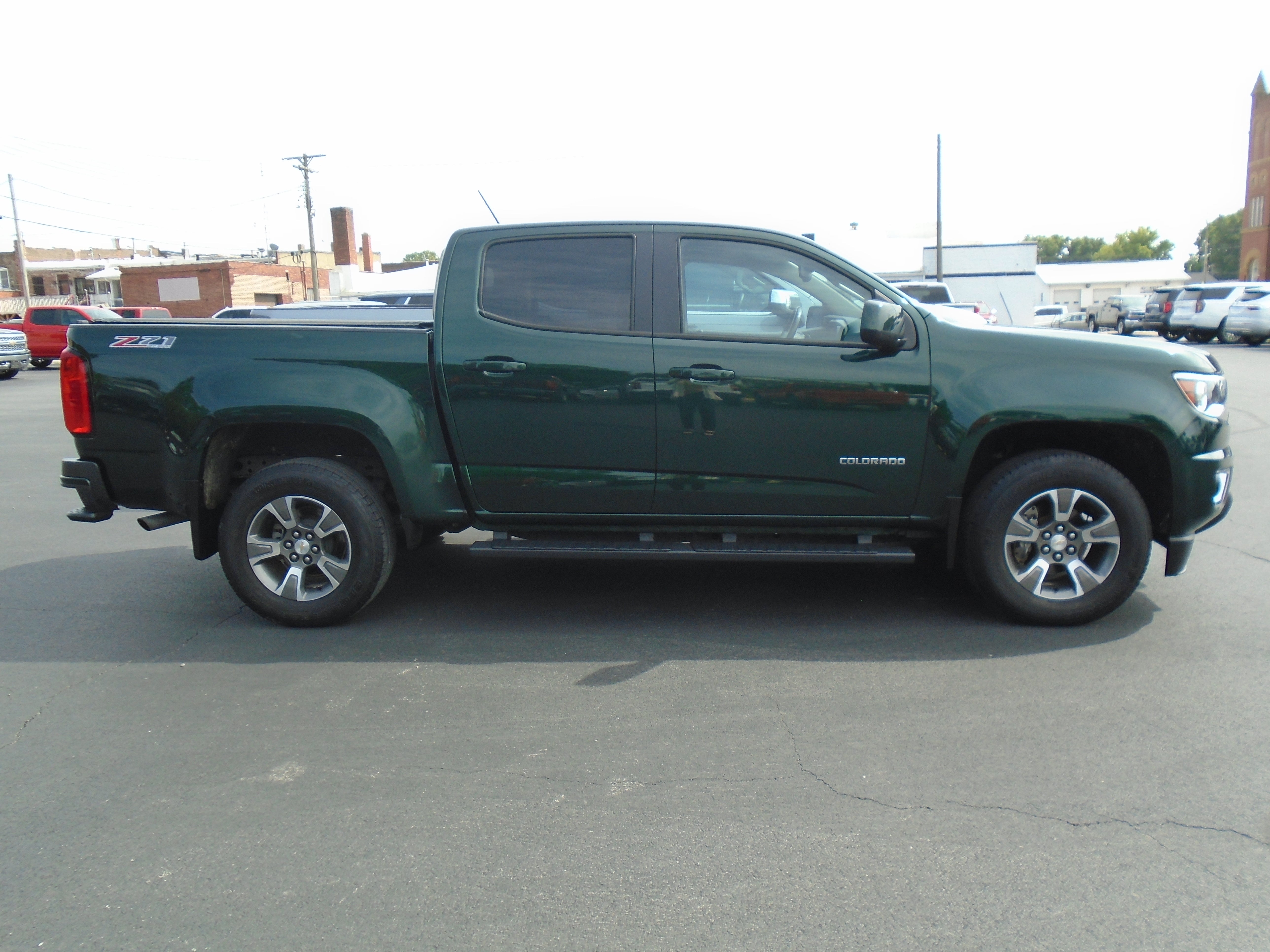 Used 2016 Chevrolet Colorado Z71 with VIN 1GCGTDE35G1300170 for sale in Shelbyville, IL