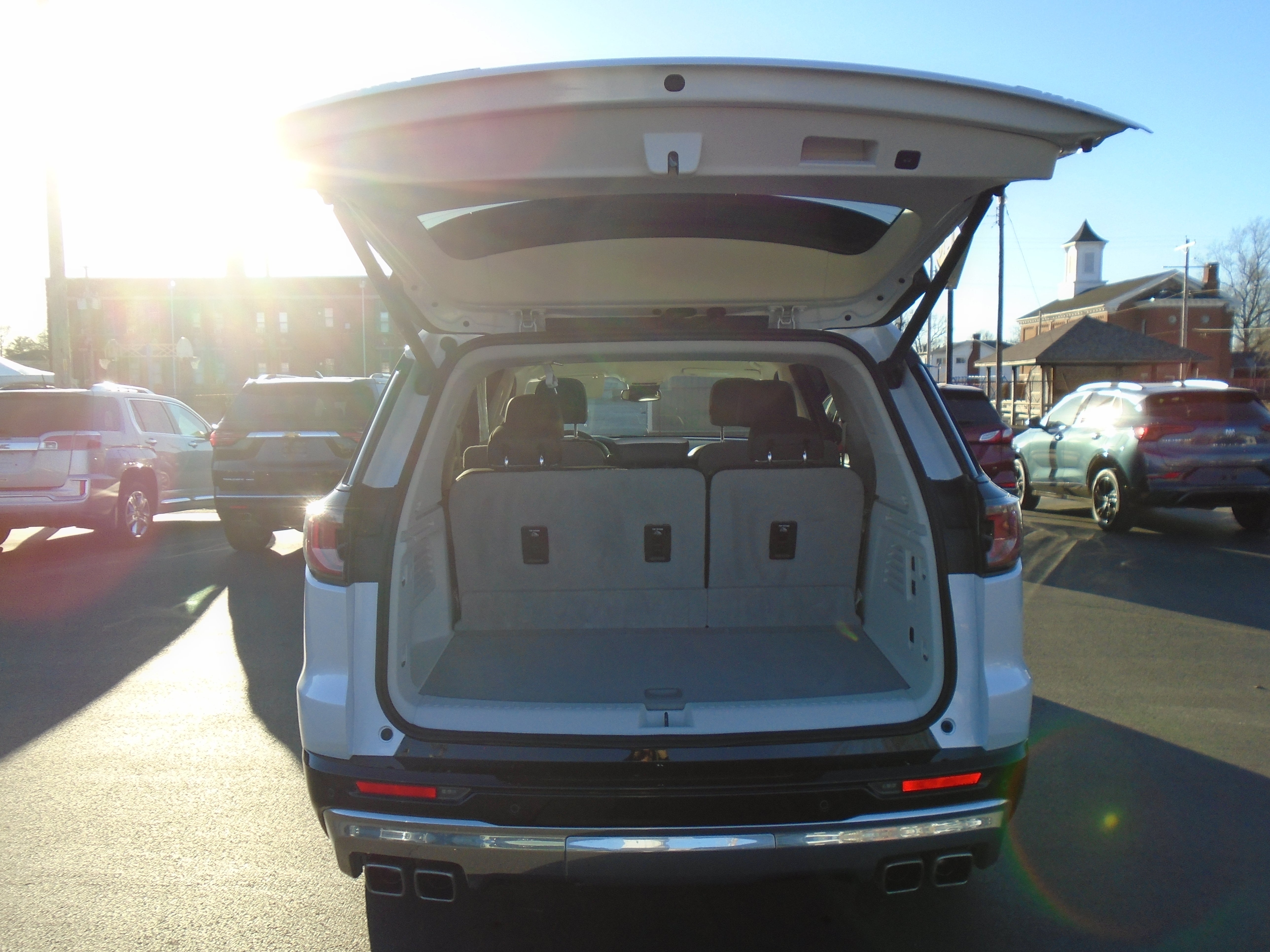 2024 GMC Acadia Denali