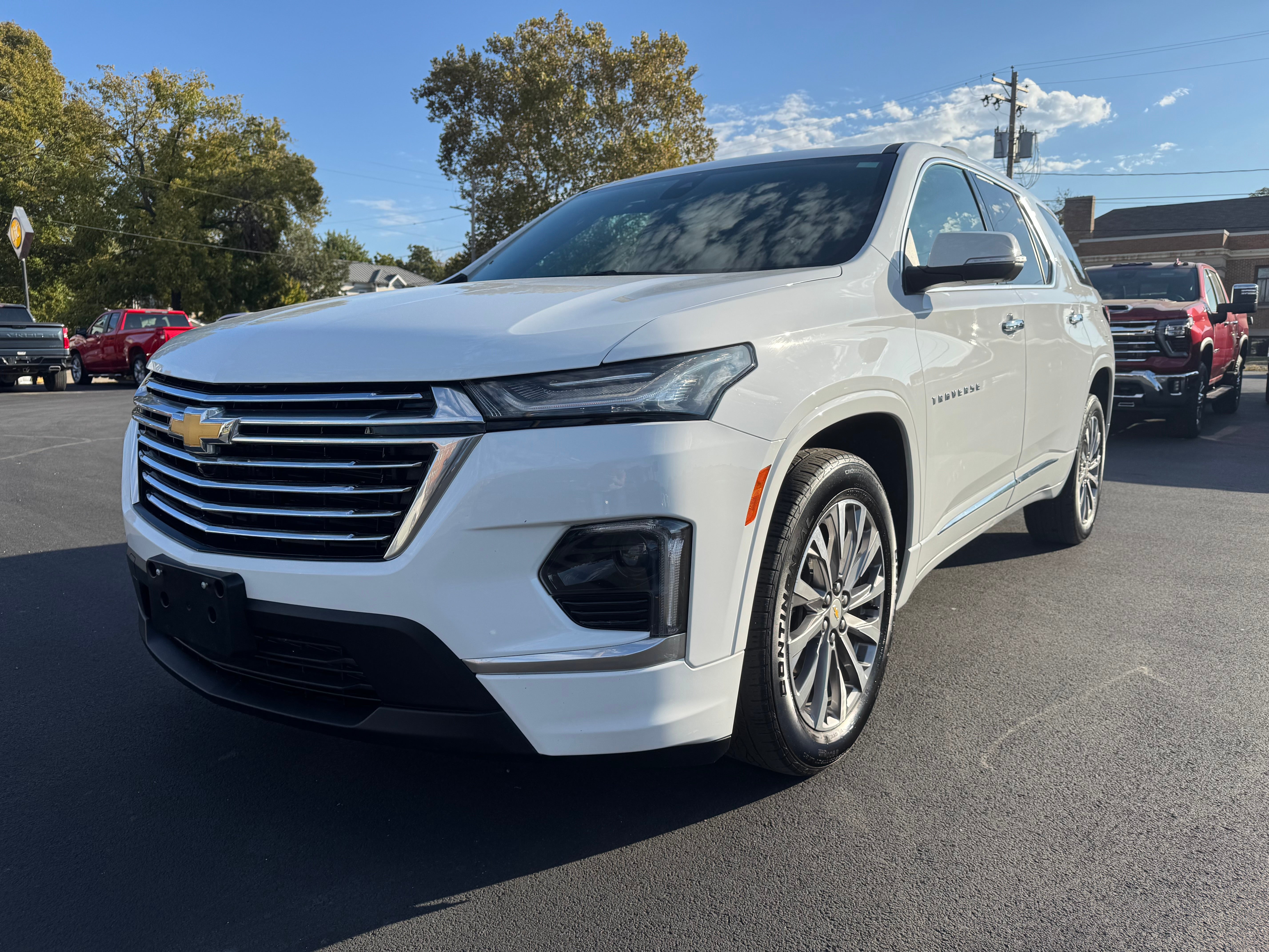 2023 Chevrolet Traverse Premier