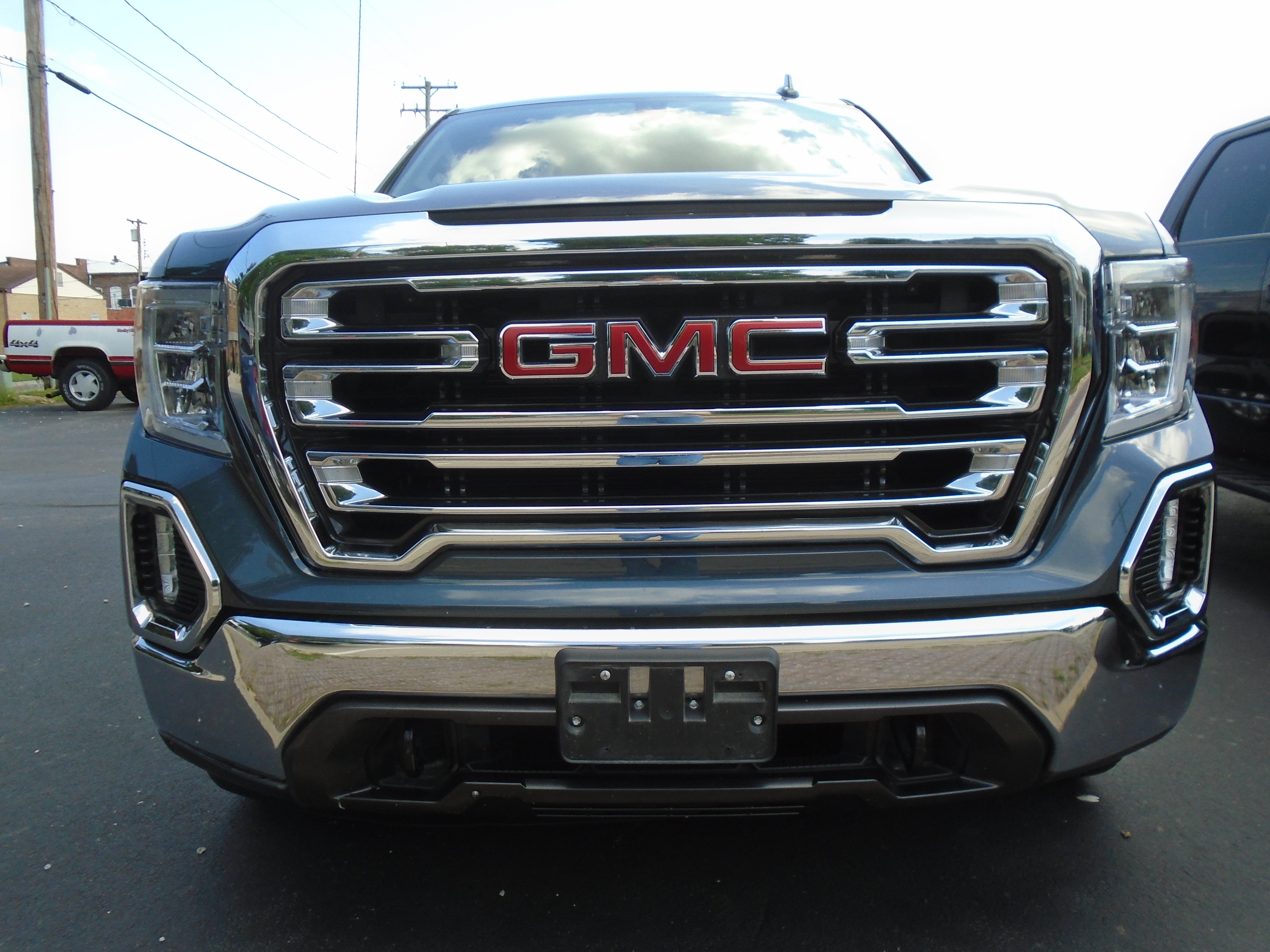 2021 GMC Sierra 1500 SLT