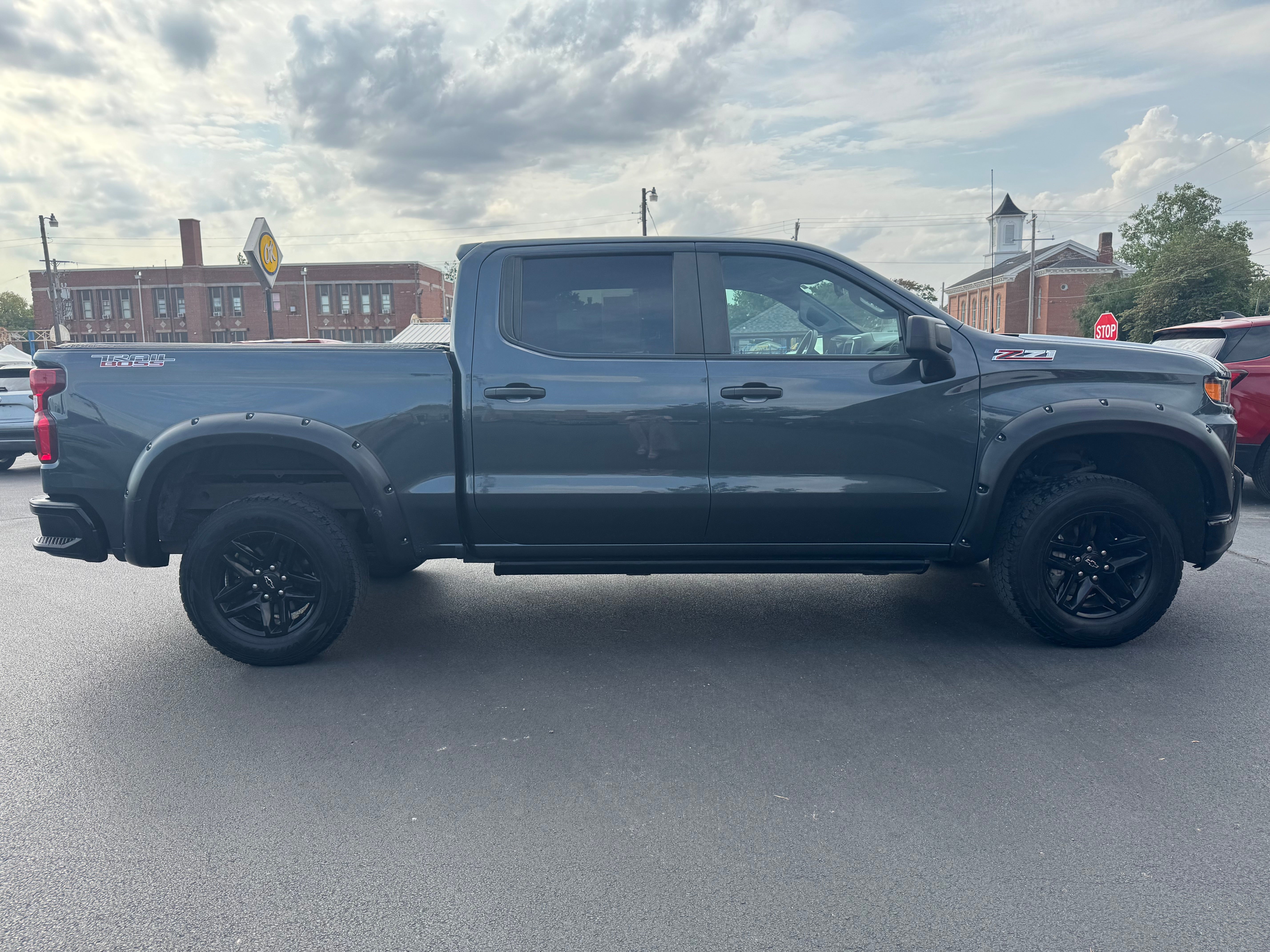 2020 Chevrolet Silverado 1500 Custom Trail Boss