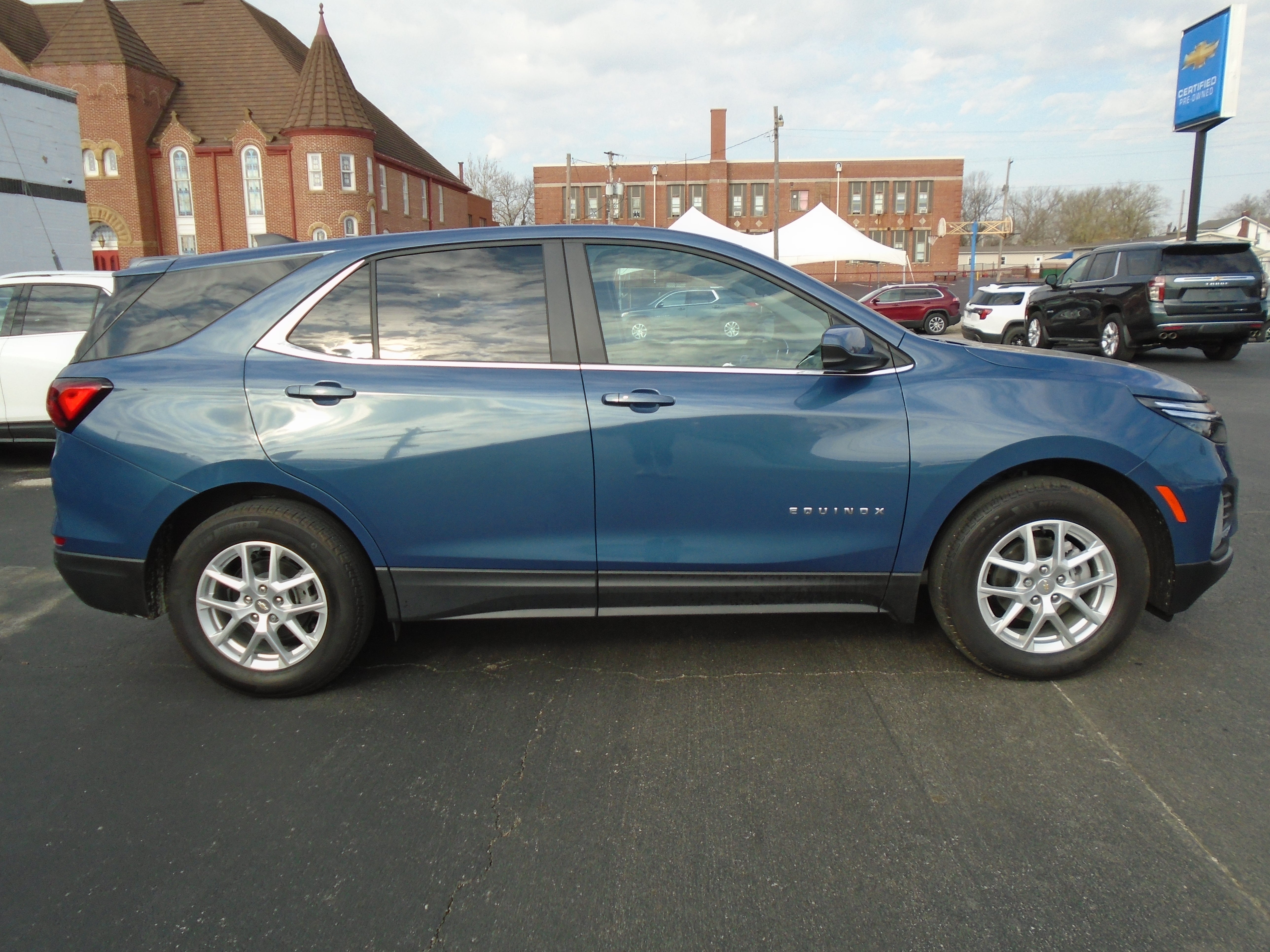 2024 Chevrolet Equinox LT