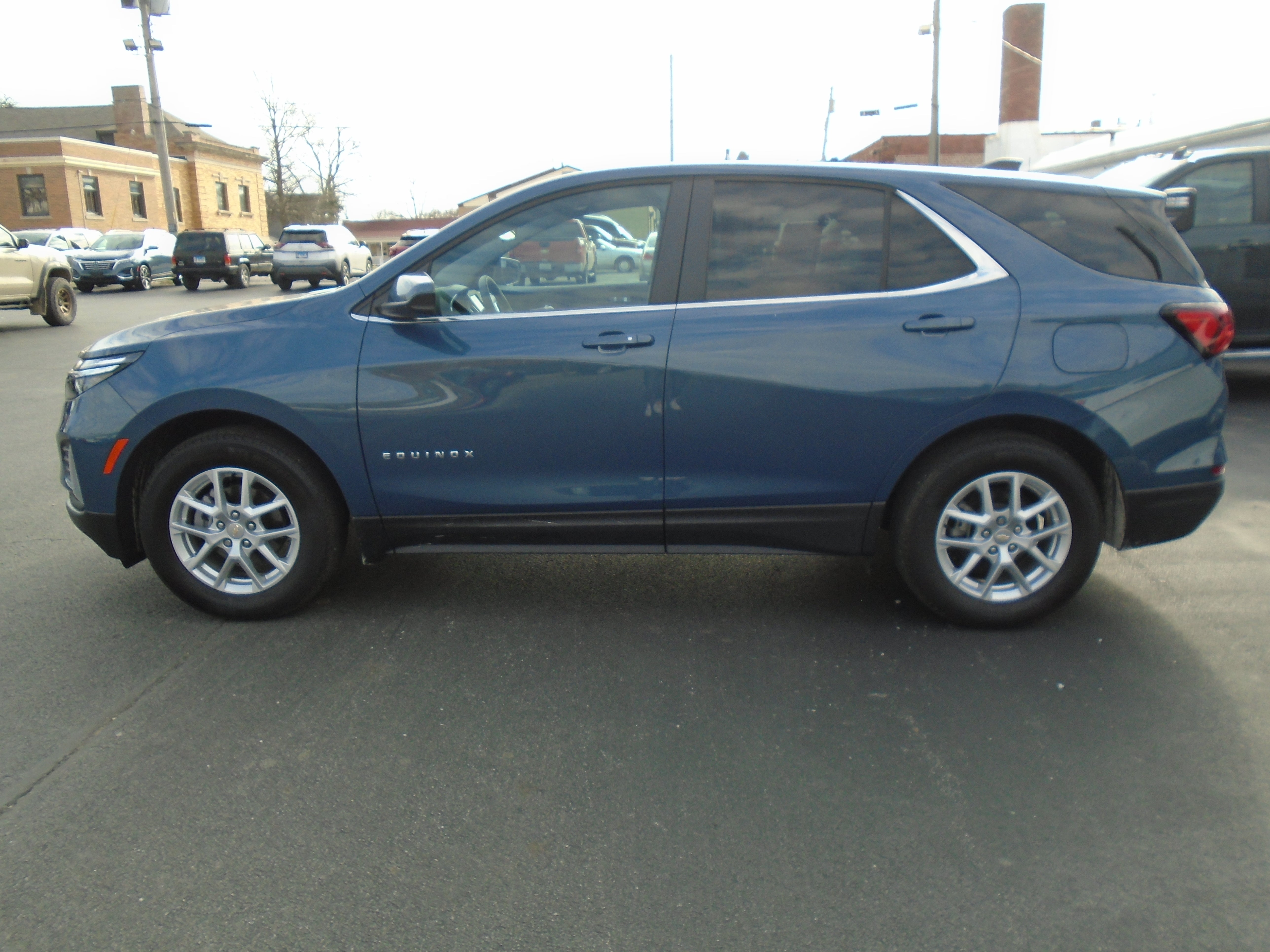 2024 Chevrolet Equinox LT