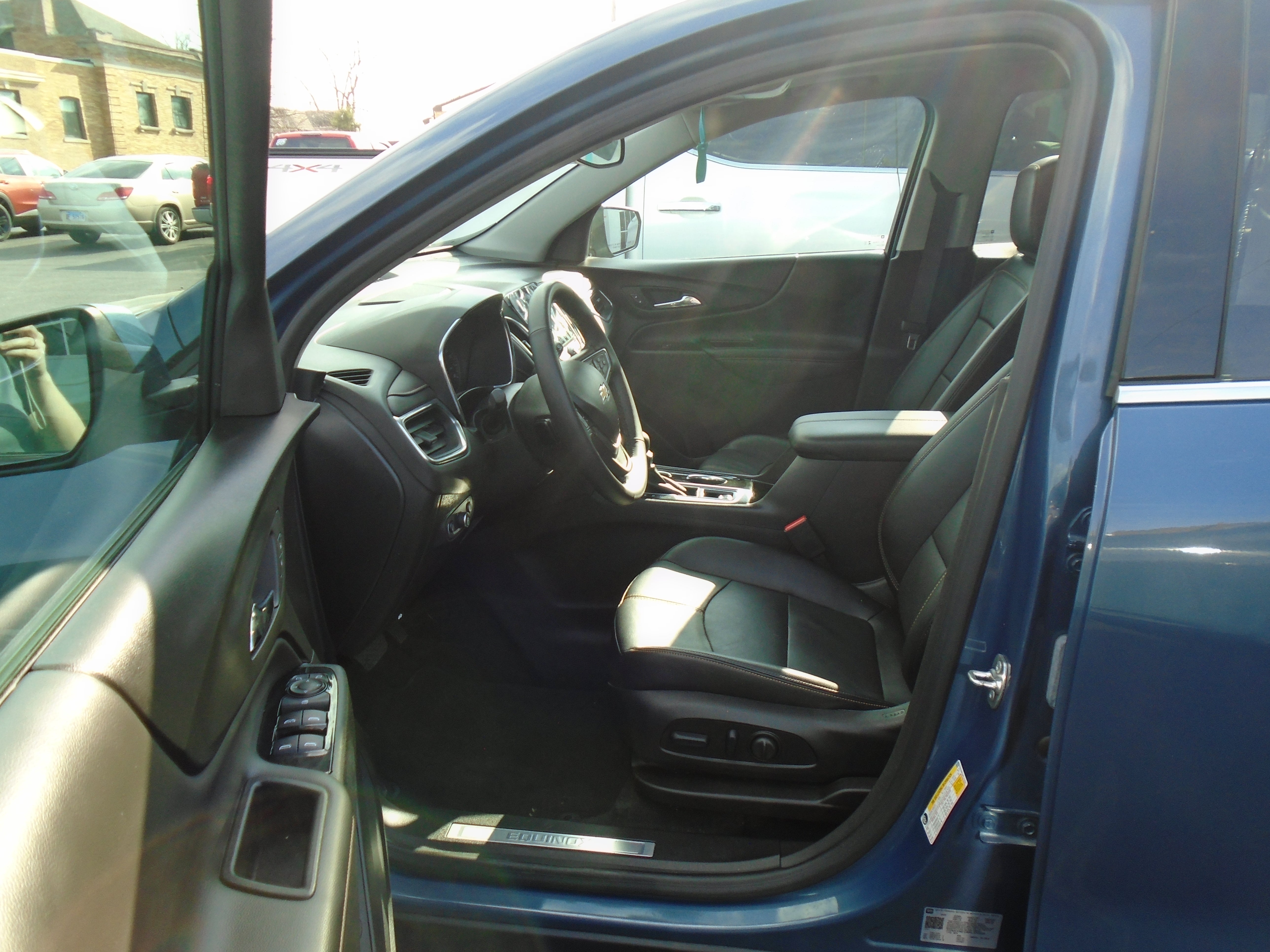 2024 Chevrolet Equinox Premier