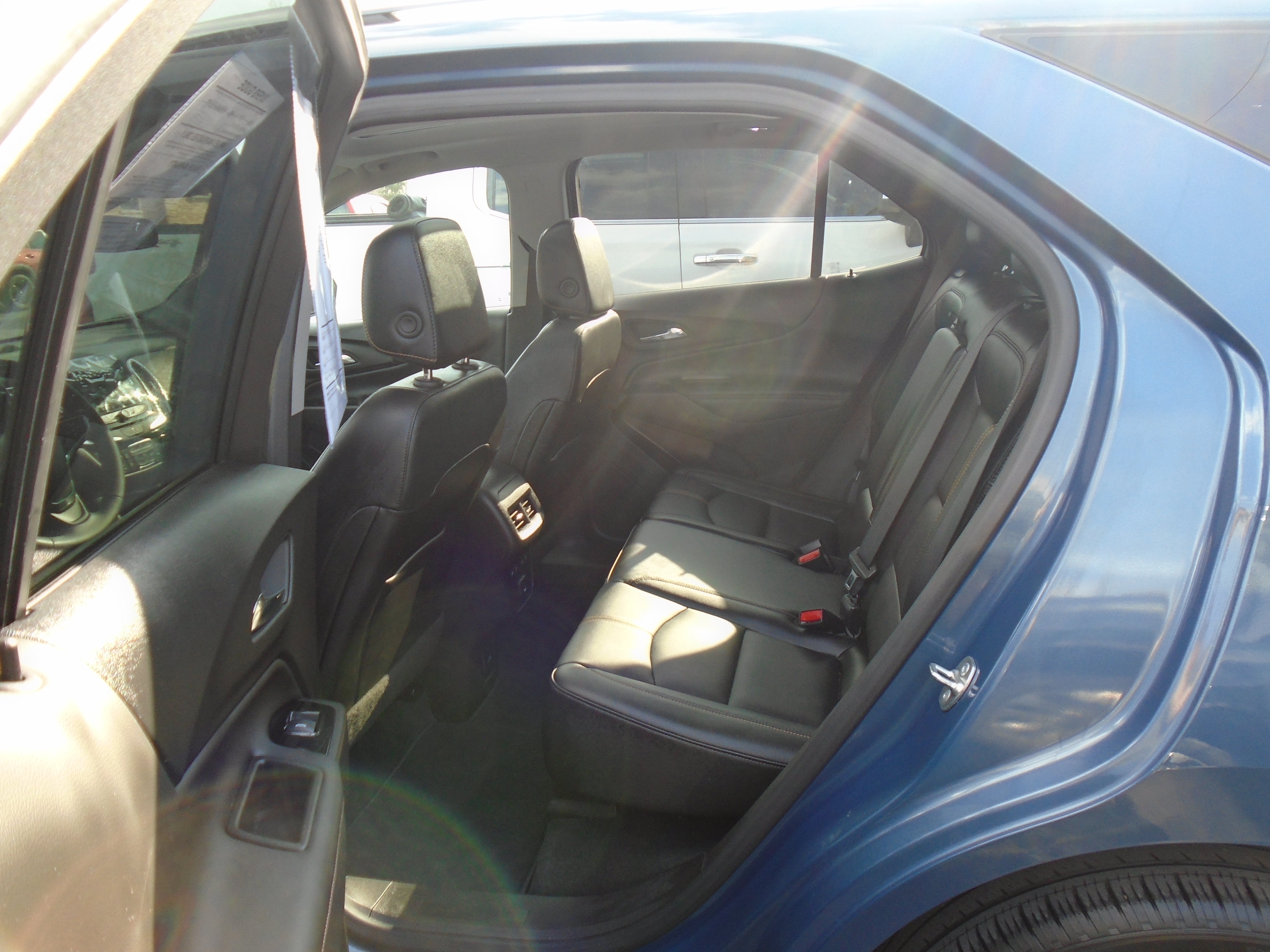 2024 Chevrolet Equinox Premier