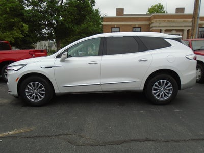 2024 Buick Enclave Essence