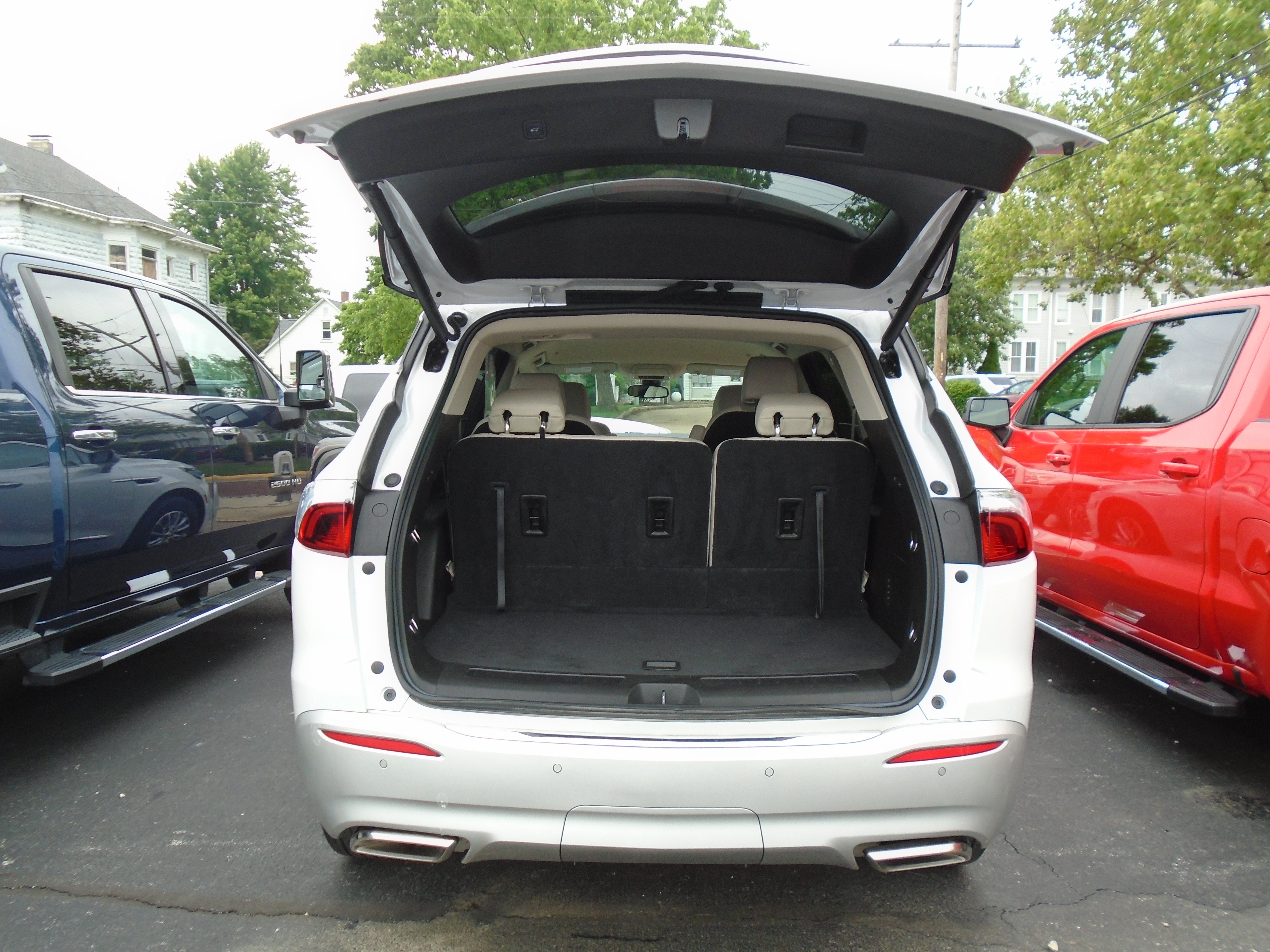 2024 Buick Enclave Essence