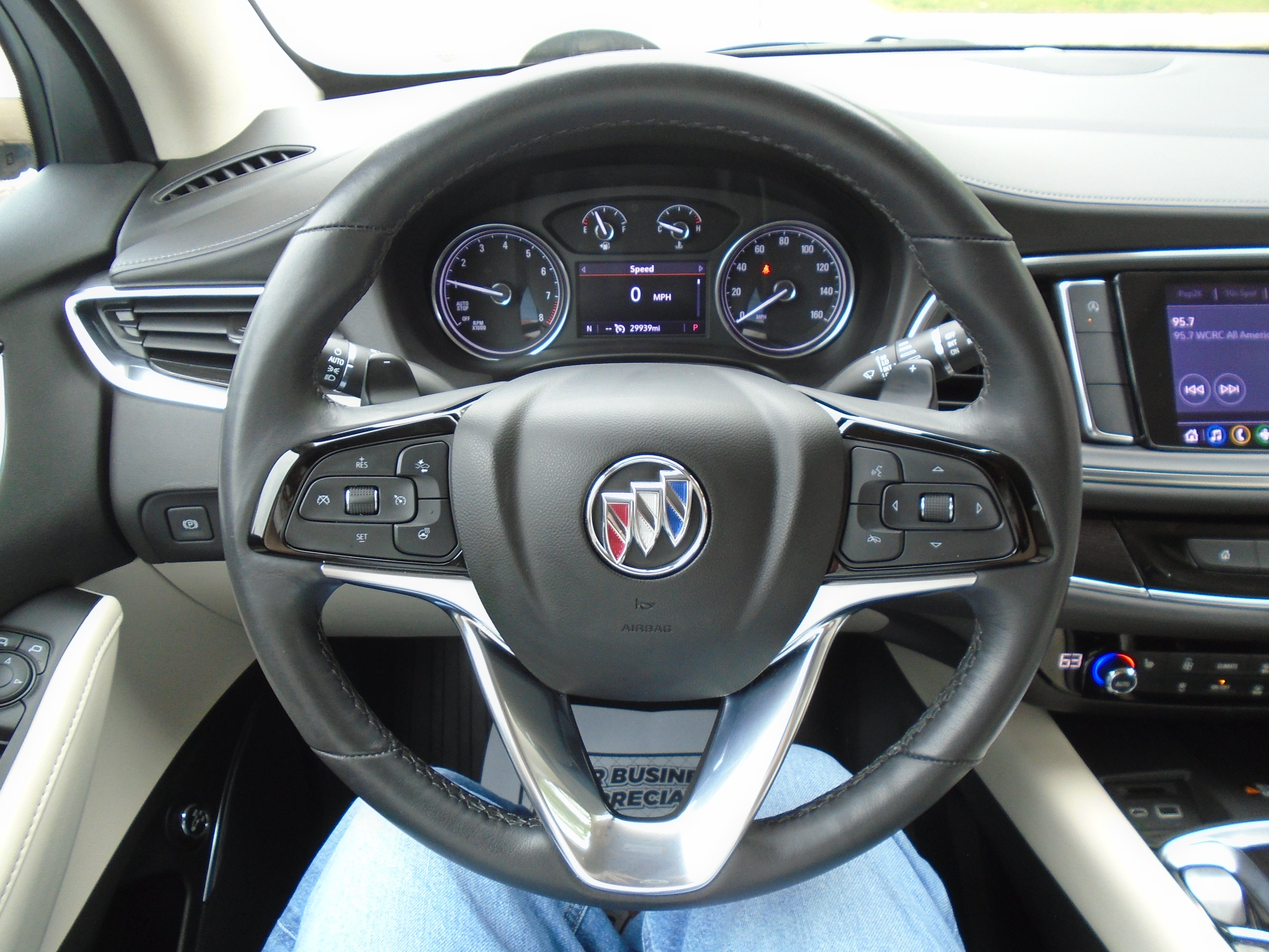 2024 Buick Enclave Essence