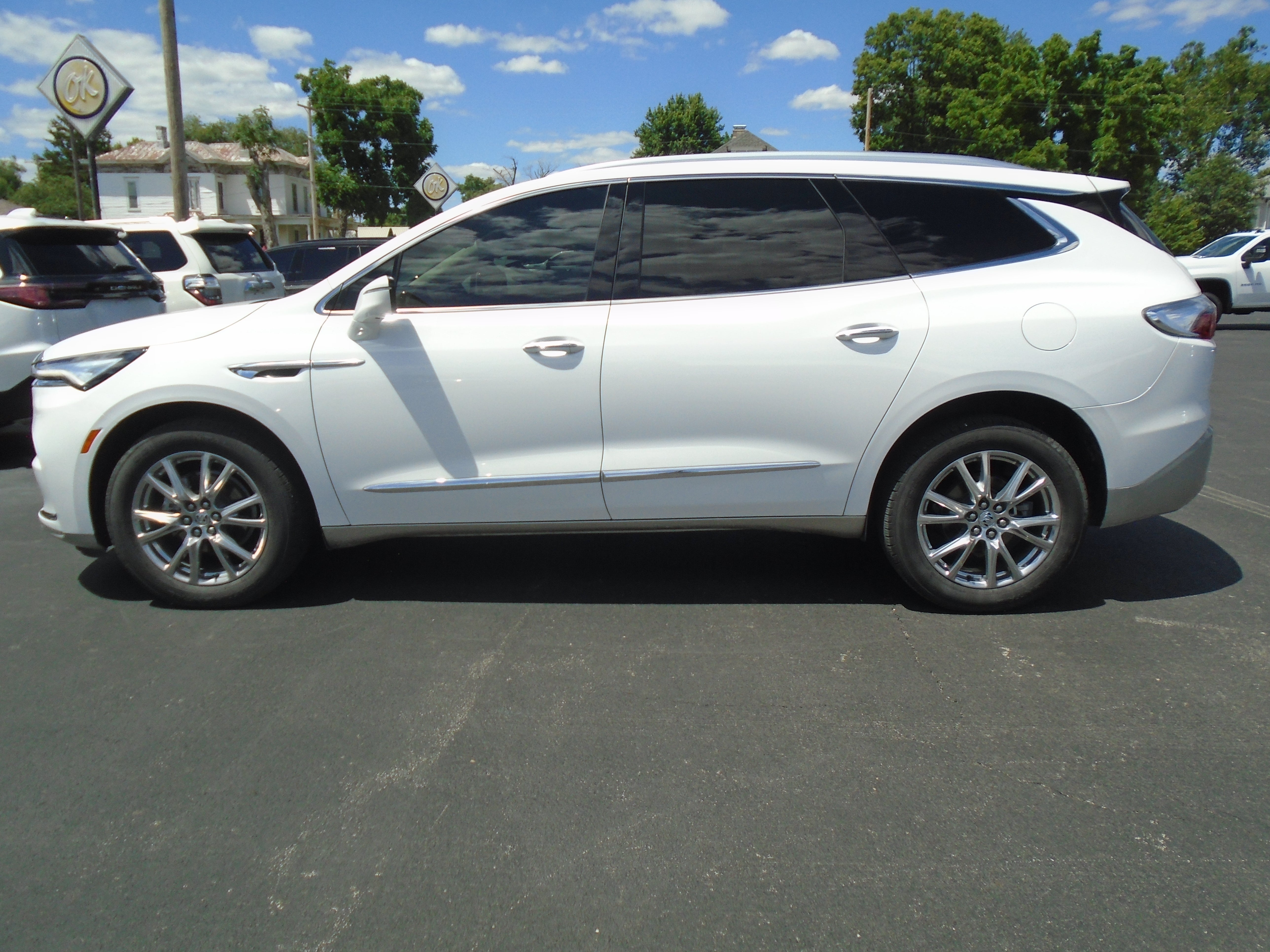 2023 Buick Enclave Premium